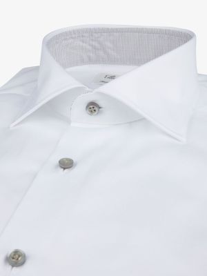 000 White