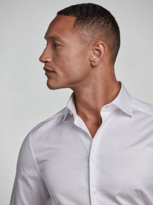 000 White