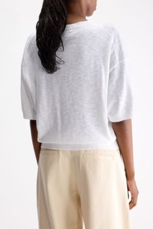  010 WHITE