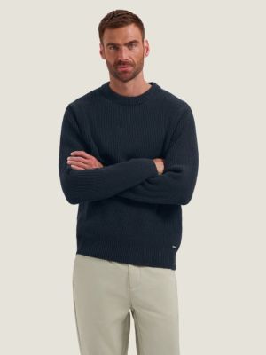  649 Dk. Navy