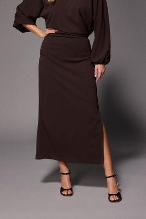 040 Brown