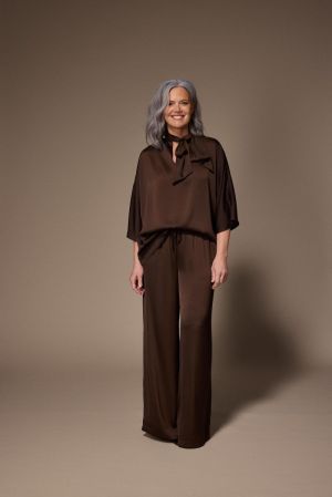  040 Brown